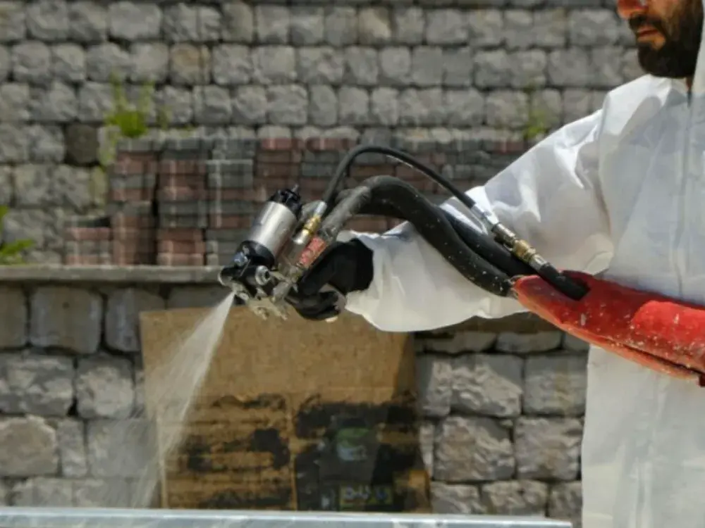 Choosing the Best Spray Foam Insulation